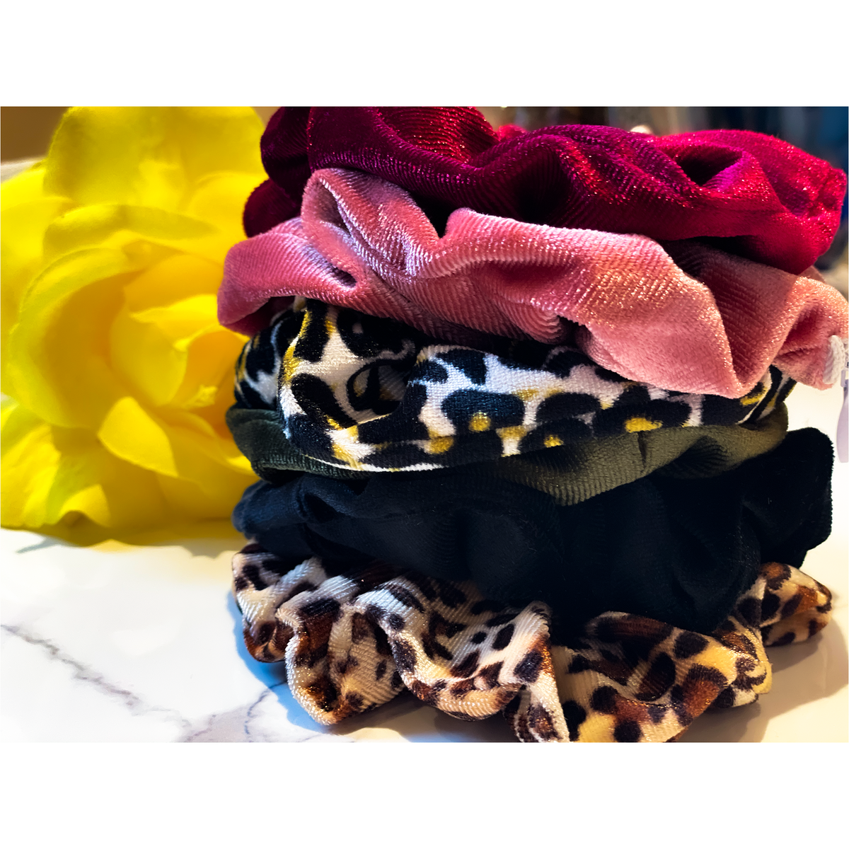 etsylisting_velvetscrunchie_6e